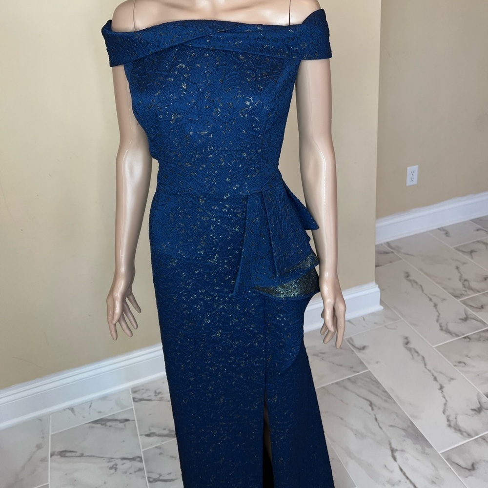 Adrianna papell off the shoulder jacquard dress - Picture 2 of 10